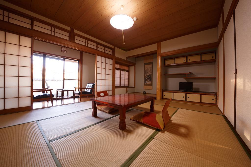 Yufuin Ryokan Tadaima Dış mekan fotoğraf
